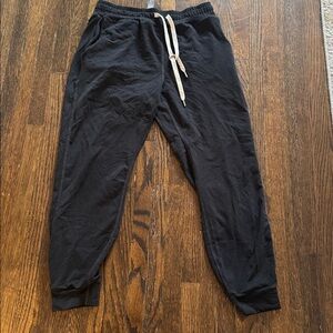 Vuori Black Joggers with Gray Drawstring